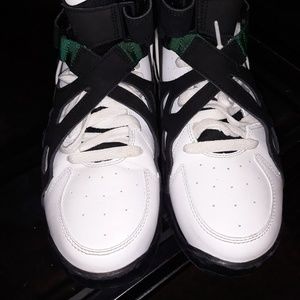 Nike air unlimited size 6.5